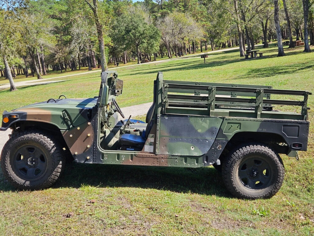 Humvee Military Vehicle M1123 Am General Truck Body Hmmwv 2010
