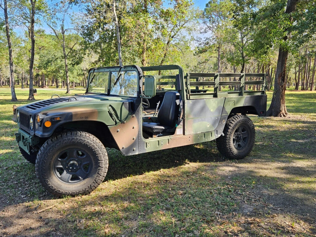 Humvee Military Vehicle M1123 Am General Truck Body Hmmwv 2010