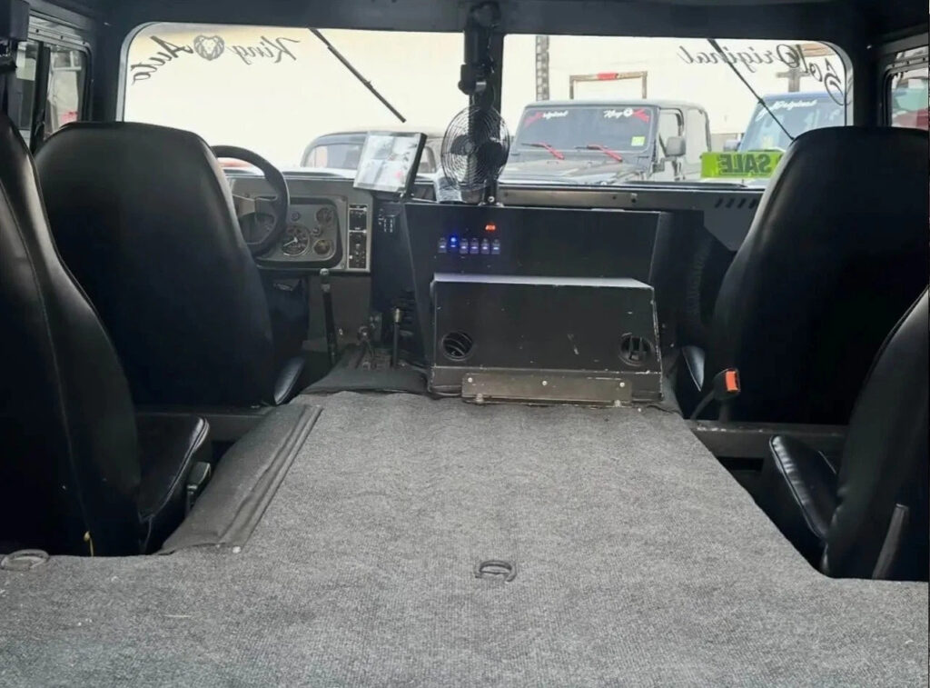 Hummer / Humvee M998