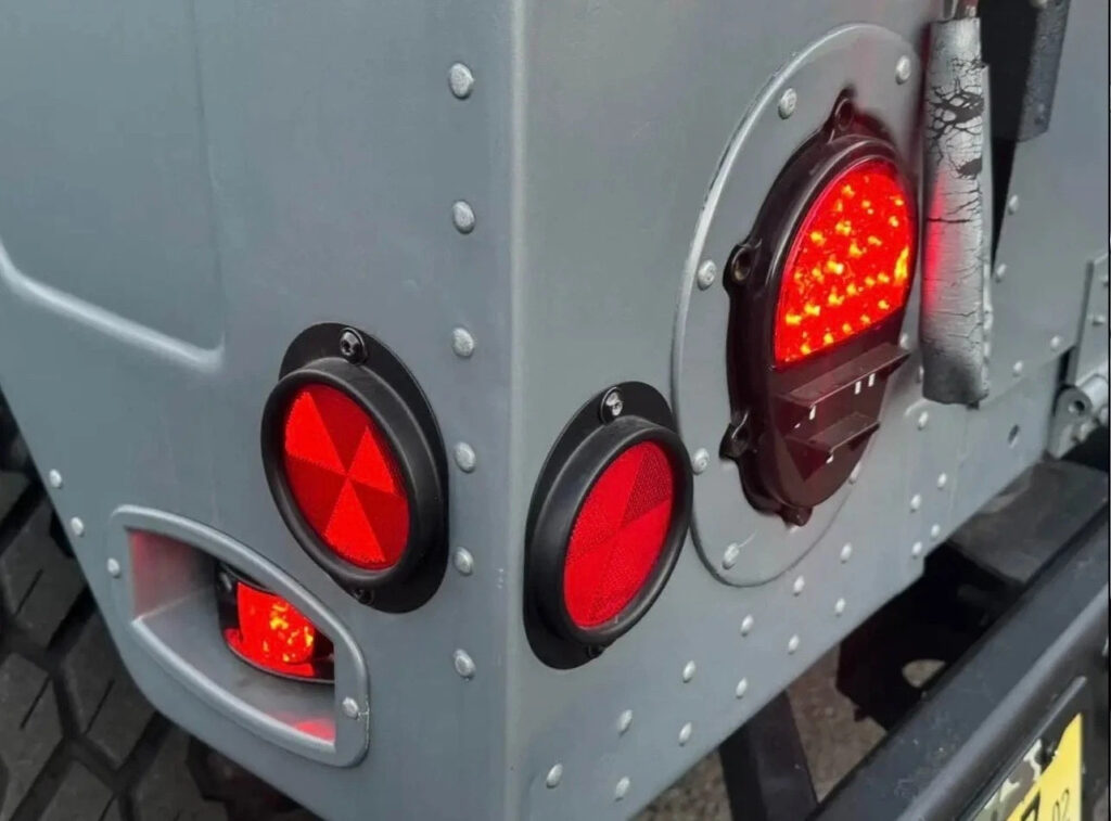 Hummer / Humvee M998