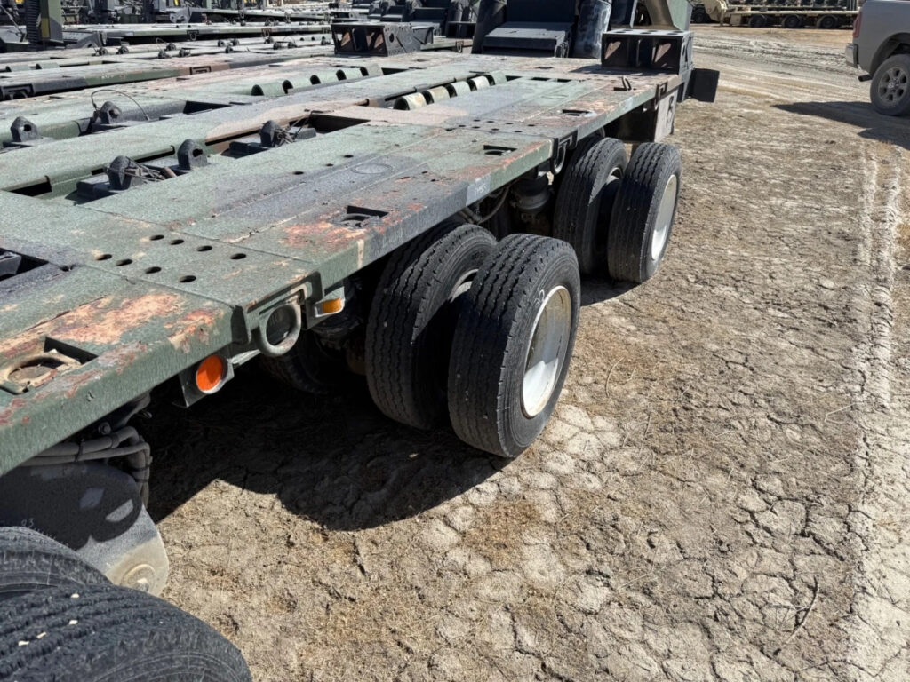 M1000 Trailer Heavy Haul Oshkosh M1070 Off Road RGN Low Bed Boy Military