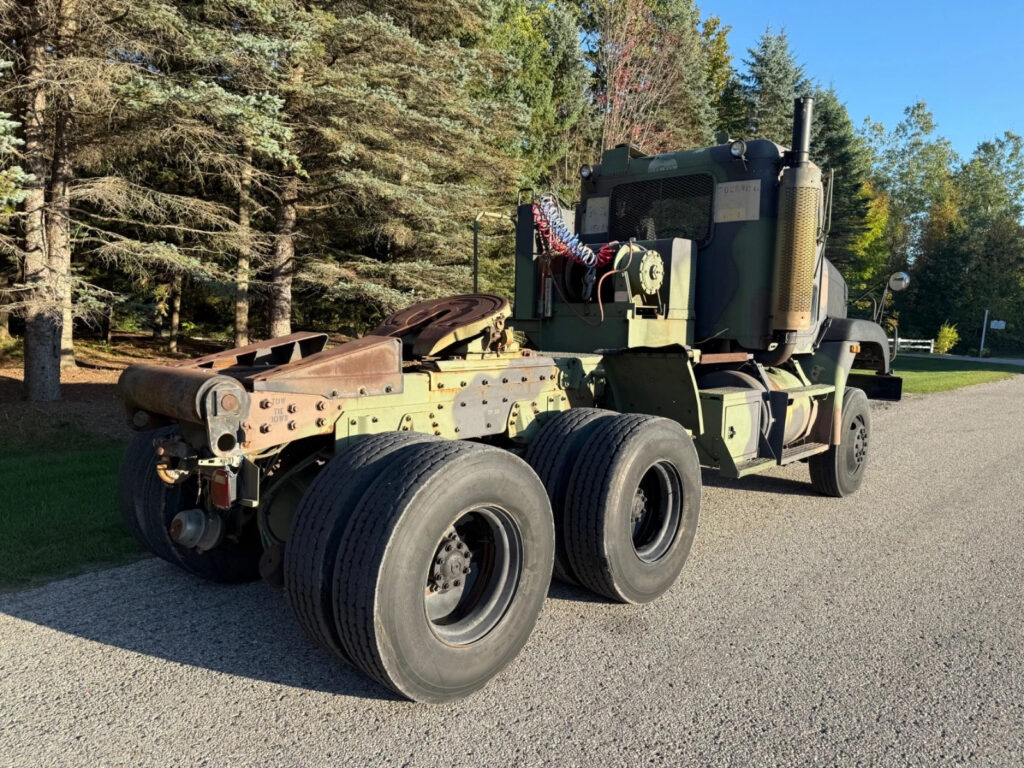 1992 Freightliner M916a1 6×6 Semi Tractor Military Truck