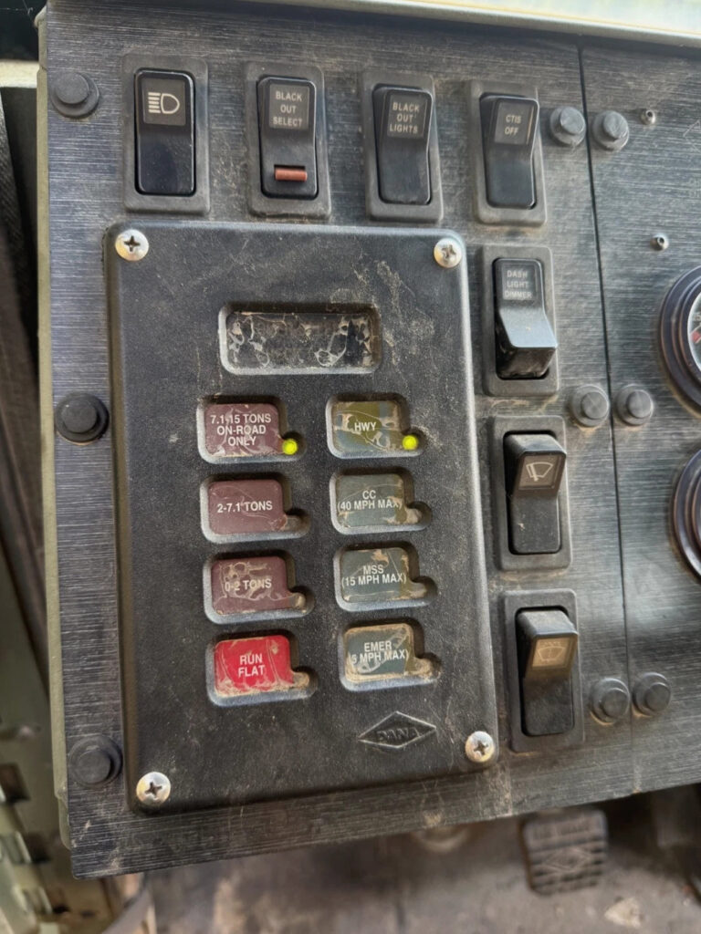 2002 Oshkosh MK23 MTVR 7 ton Water Truck 6×6 Off Road Military Tanker Cat C12