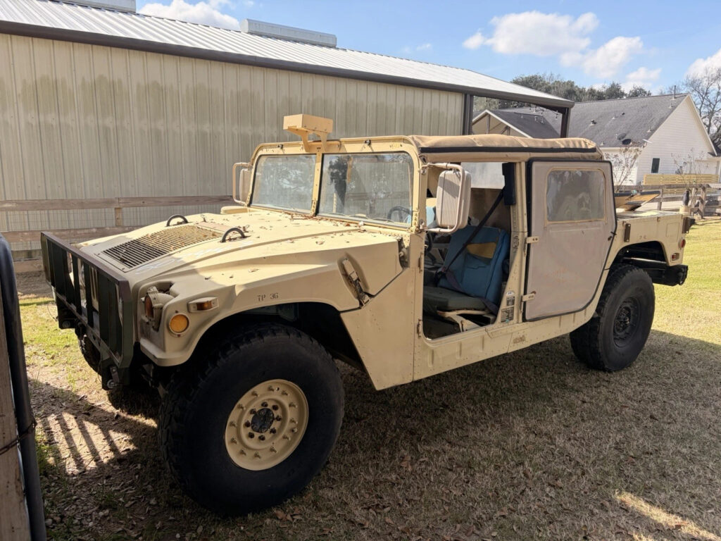 Am General M1097r1 Hmmwv 4 Door Soft Top W/truck Body Runs Great!