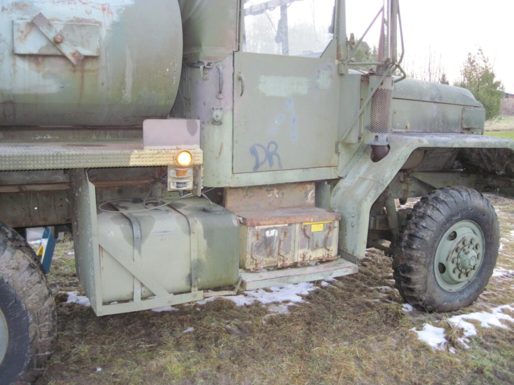 Military Truck for sale ebay Motors, 5 ton Tanker with Cummins