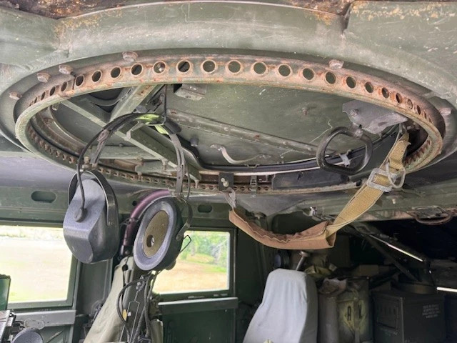 1986 H1 Humvee Military Slantback #m998-M1026