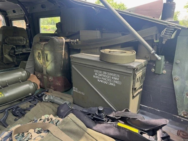 1986 H1 Humvee Military Slantback #m998-M1026