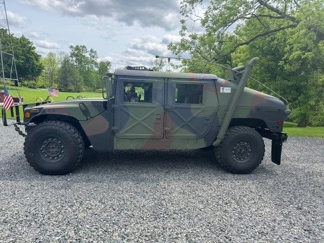 1986 H1 Humvee Military Slantback #m998-M1026