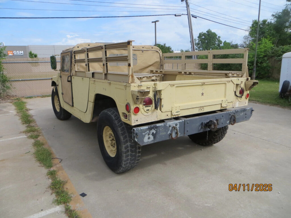 2006 Hmmwv Military Hummer M1097r1 with 2 door Truck, good Title, very nice