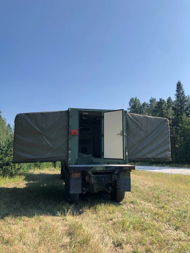 Oshkosh Mk48/14 8×8 Offroad Camper/dearshack/overlanding rig