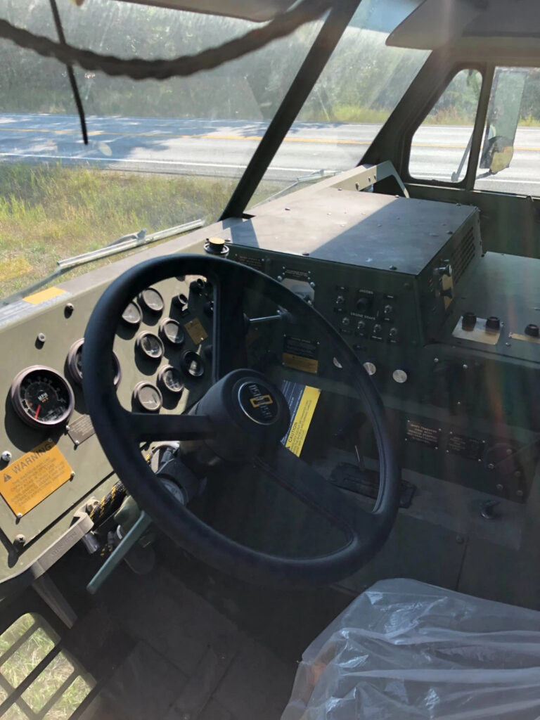 Oshkosh Mk48/14 8×8 Offroad Camper/dearshack/overlanding rig