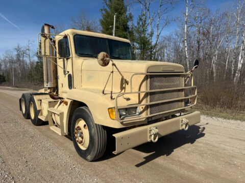 1992 Freightliner M915a2 Military Semi Tractor Fld120 Detroit Diesel 6×4 Army for sale
