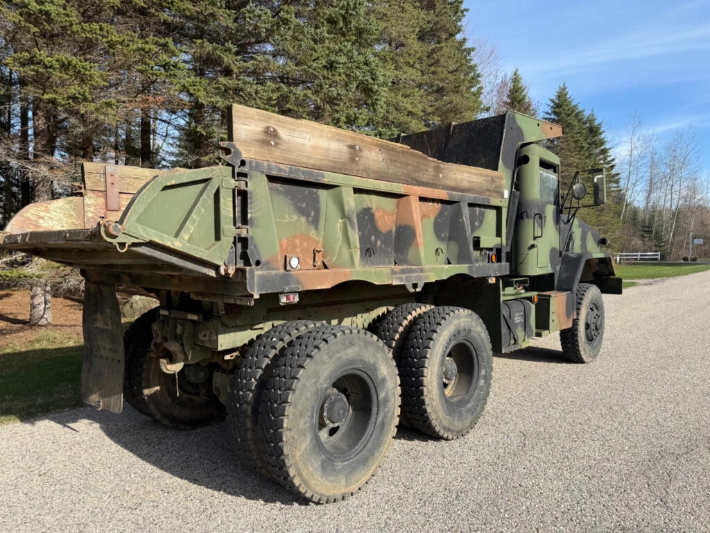 2010 Am General M929 6×6 Dump Truck Military off road