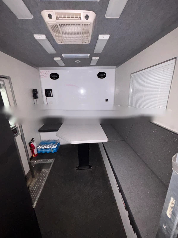 Mobile Command Center 7,000 Miles Emergency Response, FIRE Rescue, Swat, Police