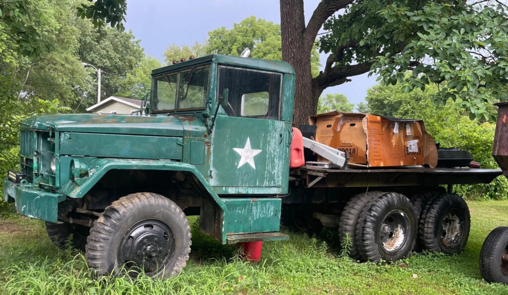 1951 US Military Cargo Truck 6 Wheel Drive Army Duce