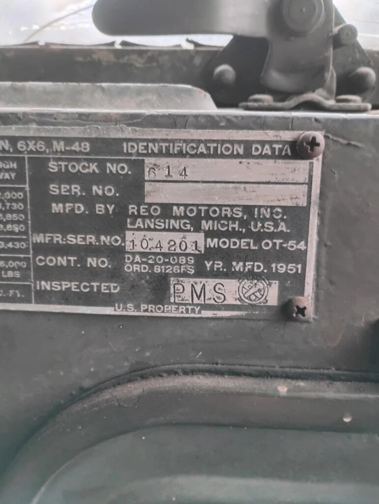 1951 US Military Cargo Truck 6 Wheel Drive Army Duce
