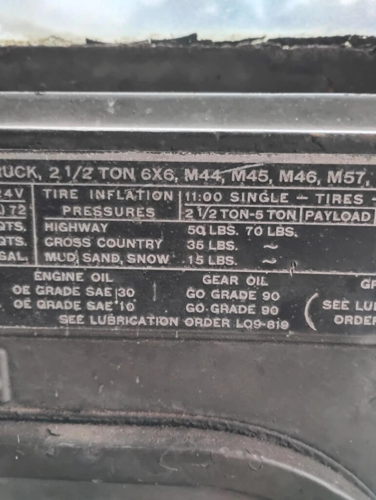 1951 US Military Cargo Truck 6 Wheel Drive Army Duce