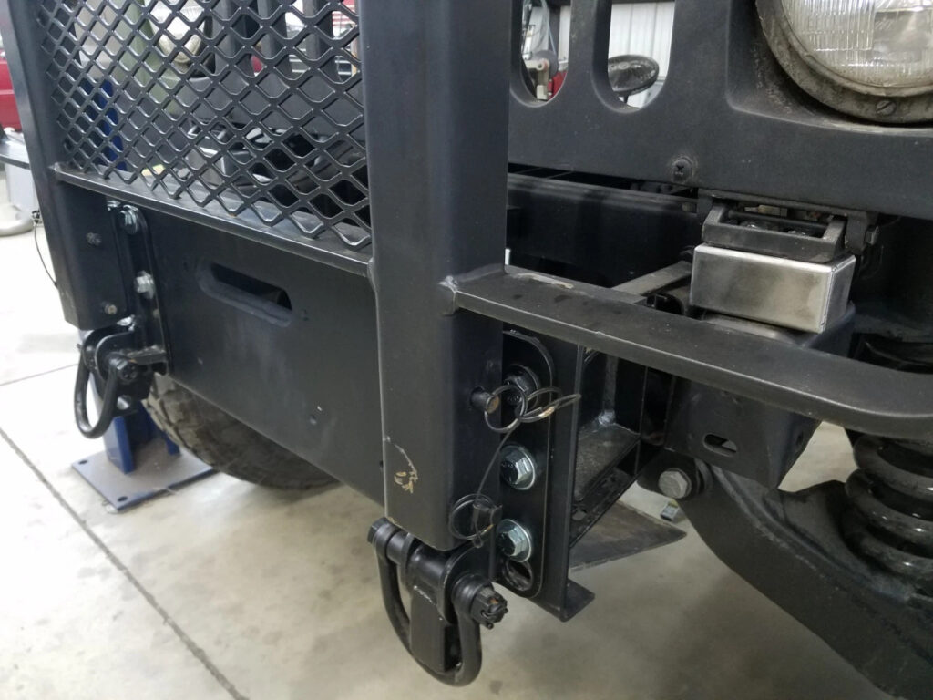 1985 Humvee (hmmwv) Slant back – Duramax LMM Project