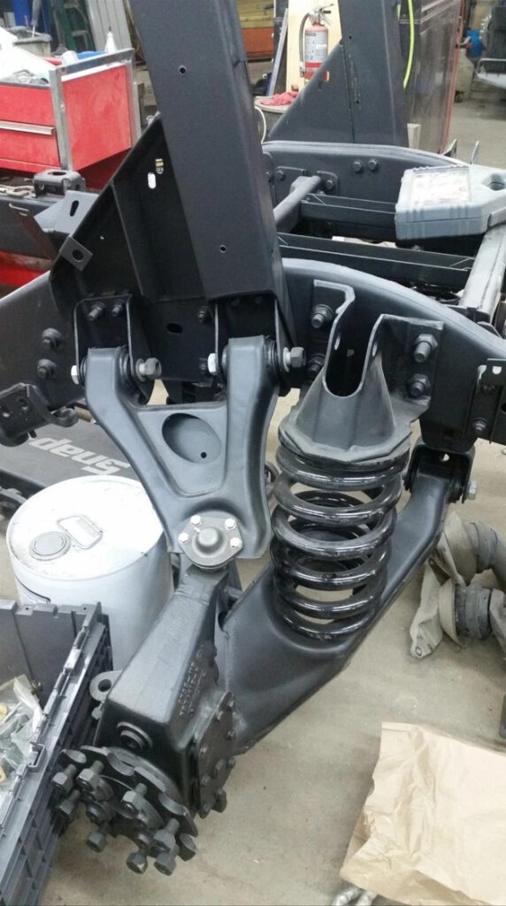 1985 Humvee (hmmwv) Slant back – Duramax LMM Project