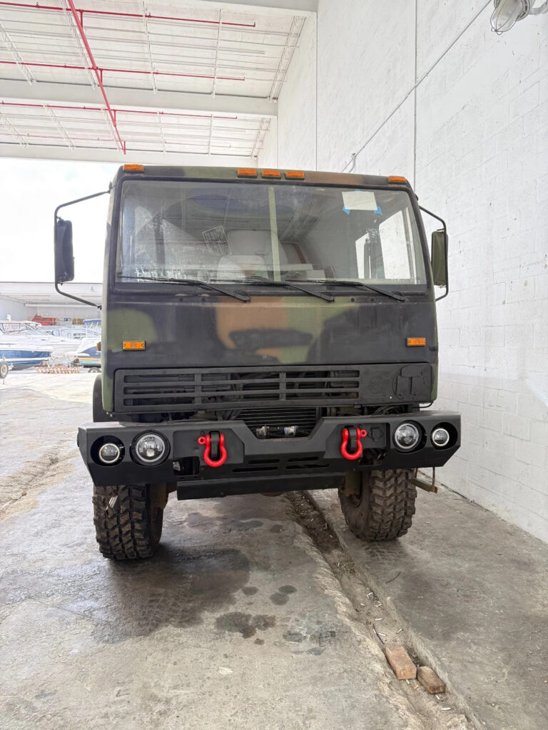 1999 Stewart and Stevenson M1085a1 LWB Cargo Truck 6×6 (6,400 Miles)