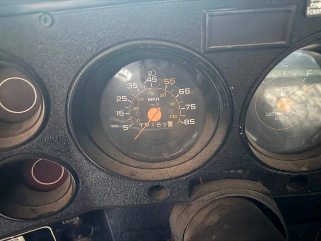 1986 Chevrolet M1031 4×4 cucv 5/4 ton Military Truck Square Body Chevy Diesel