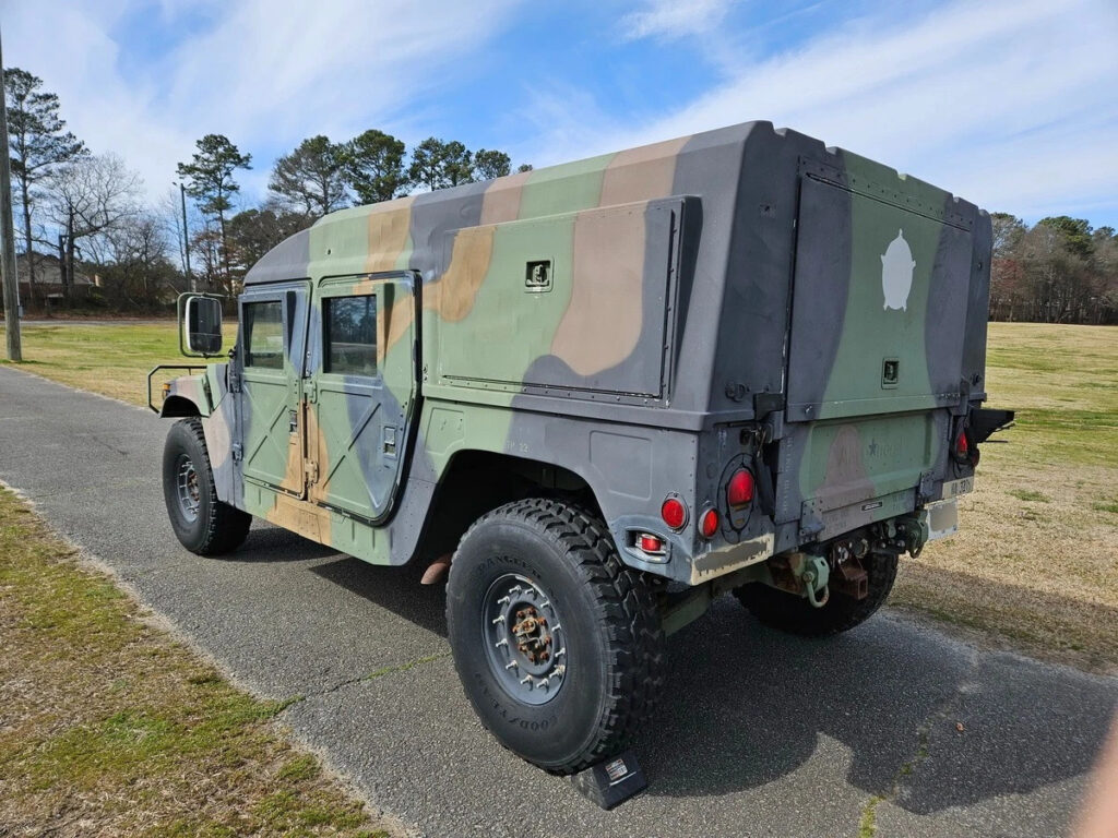 1987 American General Humvee Hmmwv M998 4 X-Doors with Helmet Top – Titled
