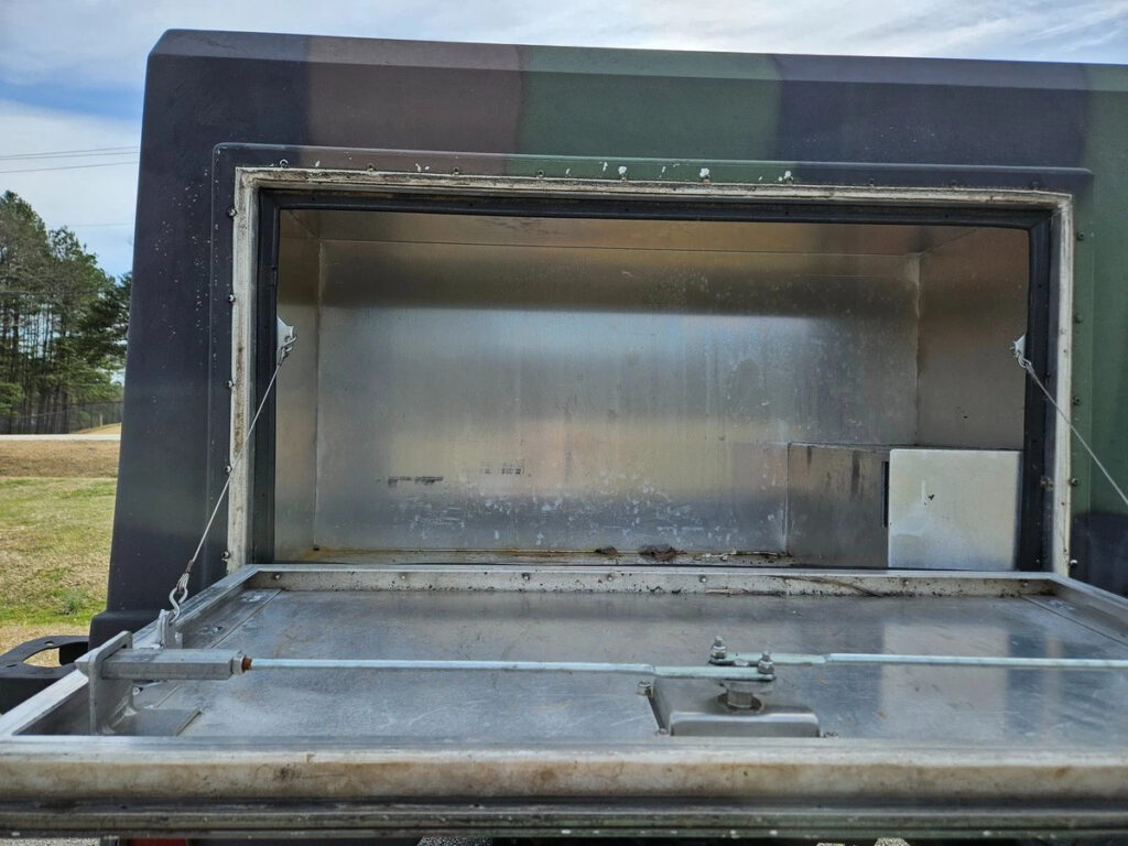 1987 American General Humvee Hmmwv M998 4 X-Doors with Helmet Top – Titled
