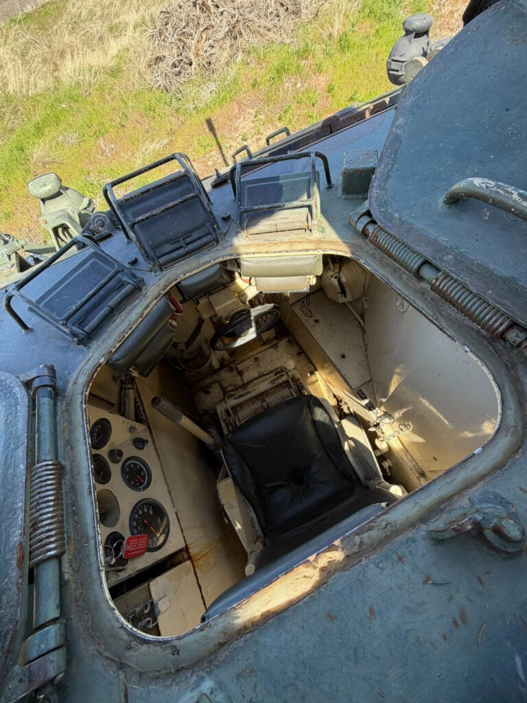 Saurer 4K 4fa-G2 Armored Personnel Carrier (apc)