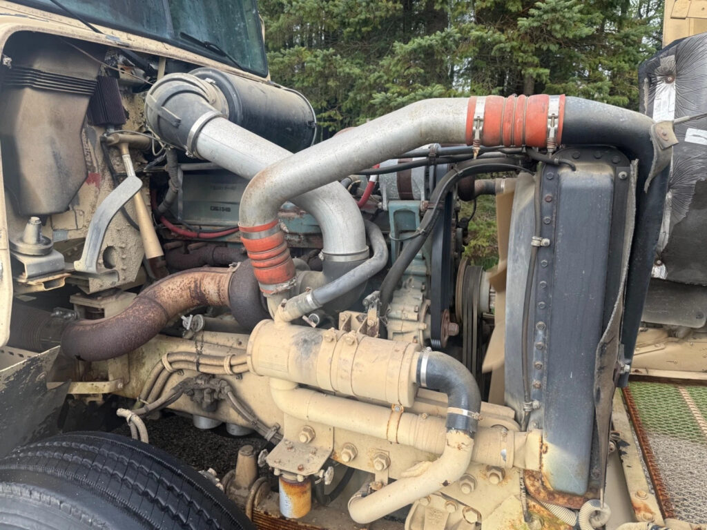 1992 Freightliner M915a2 Military Semi Tractor Fld120 Detroit Diesel 6×4 Army