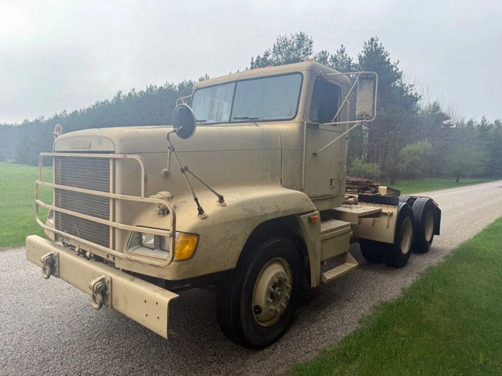 1992 Freightliner M915a2 Military Semi Tractor Fld120 Detroit Diesel 6×4 Army