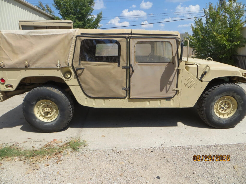 2006 Hmmwv Military Hummer M1097r1 with 4 door Utility, good Title, 6100 Miles
