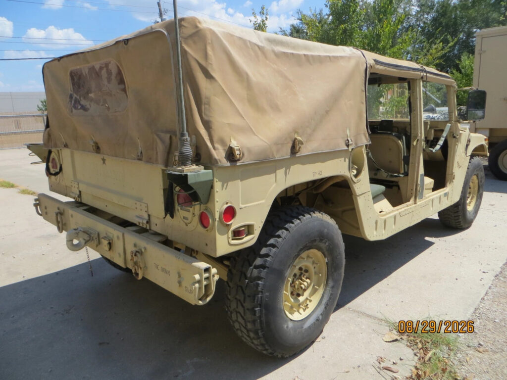 2006 Hmmwv Military Hummer M1097r1 with 4 door Utility, good Title, 6100 Miles