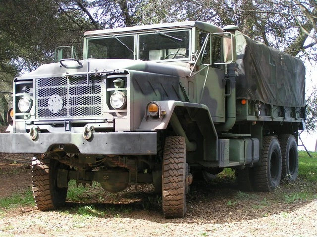 1985 Am General M923 Military hard top 5-Ton Cargo Truck 6×6