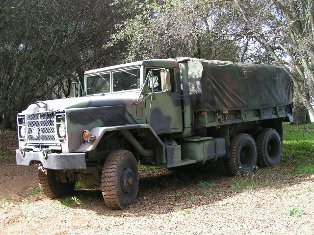 1985 Am General M923 Military hard top 5-Ton Cargo Truck 6×6
