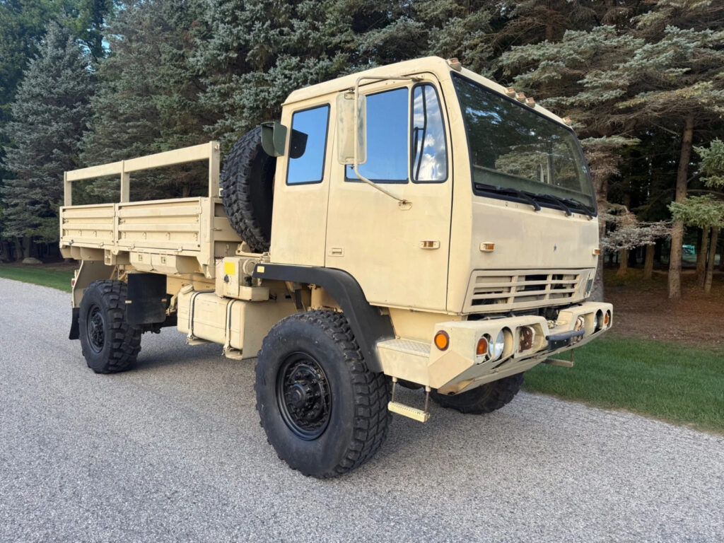 1998 Stewart & Stevenson M1078 LMTV Military Truck 4×4 Cargo FMTV